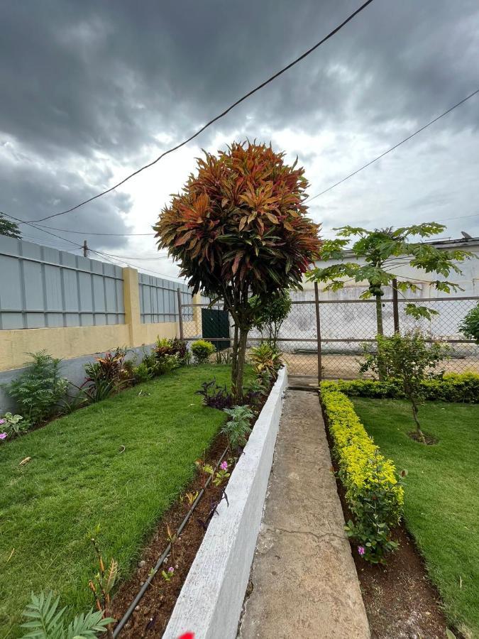 J Nova Lda Apartment เซาโตเม ภายนอก รูปภาพ